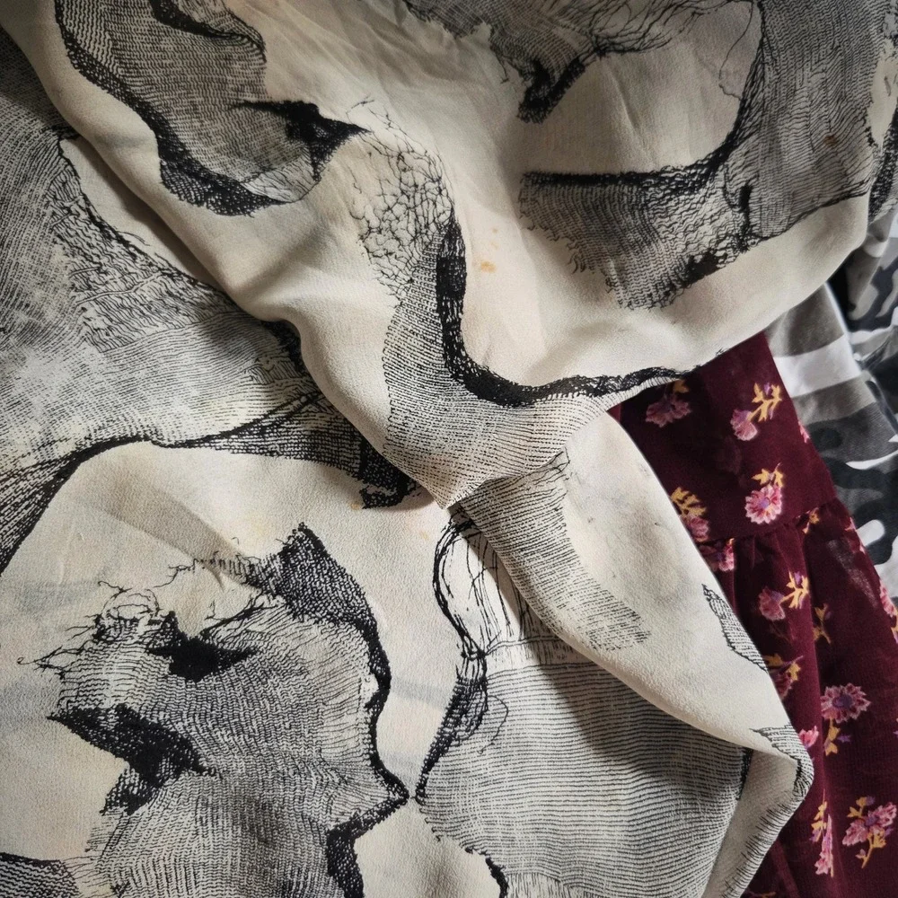 Vintage 90s Apropos‎ Sheer 100% Silk Abstract Art Wrap Blouse Boho Witchy Top
